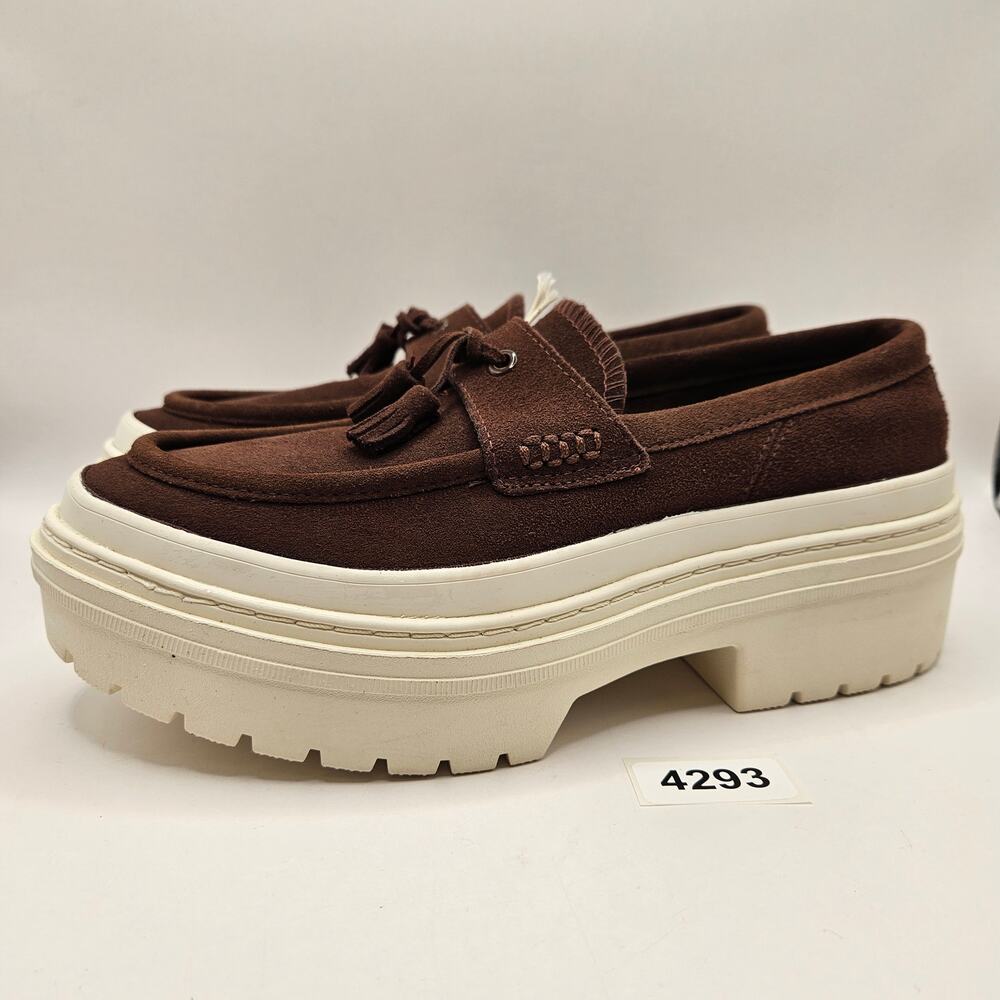 CONVERSE WOMEN'S 9 LUGGED HEEL PLATFORM LOAFER SUEDE BROWN TASSEL A15552C